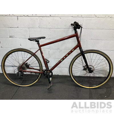 MARIN Kentfiels Hybrid Bike Size XL