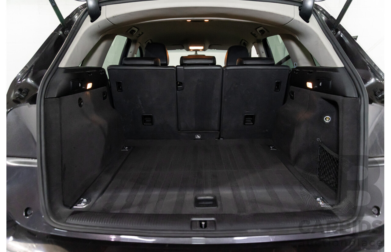 8/2010 Audi Q5 2.0 TDI Quattro 8R MY10 4d Wagon Lava Grey Metallic Turbo Diesel 2.0L