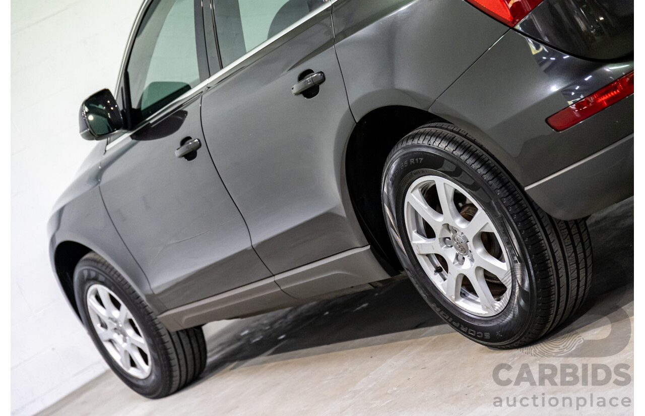 8/2010 Audi Q5 2.0 TDI Quattro 8R MY10 4d Wagon Lava Grey Metallic Turbo Diesel 2.0L