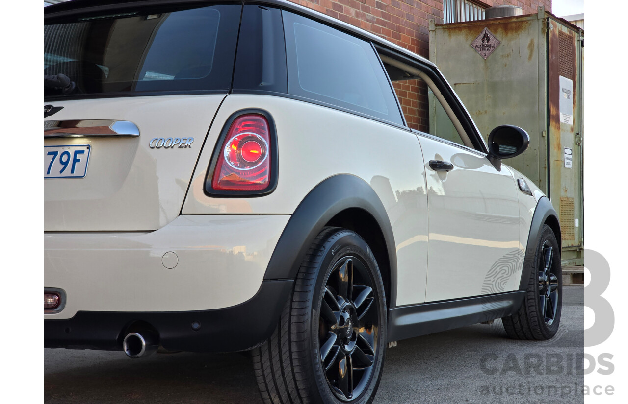 06/2012 Mini Cooper Baker Street R56 MY12 2d Hatchback Pepper White 1.6L