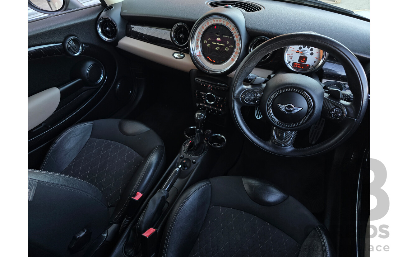 06/2012 Mini Cooper Baker Street R56 MY12 2d Hatchback Pepper White 1.6L
