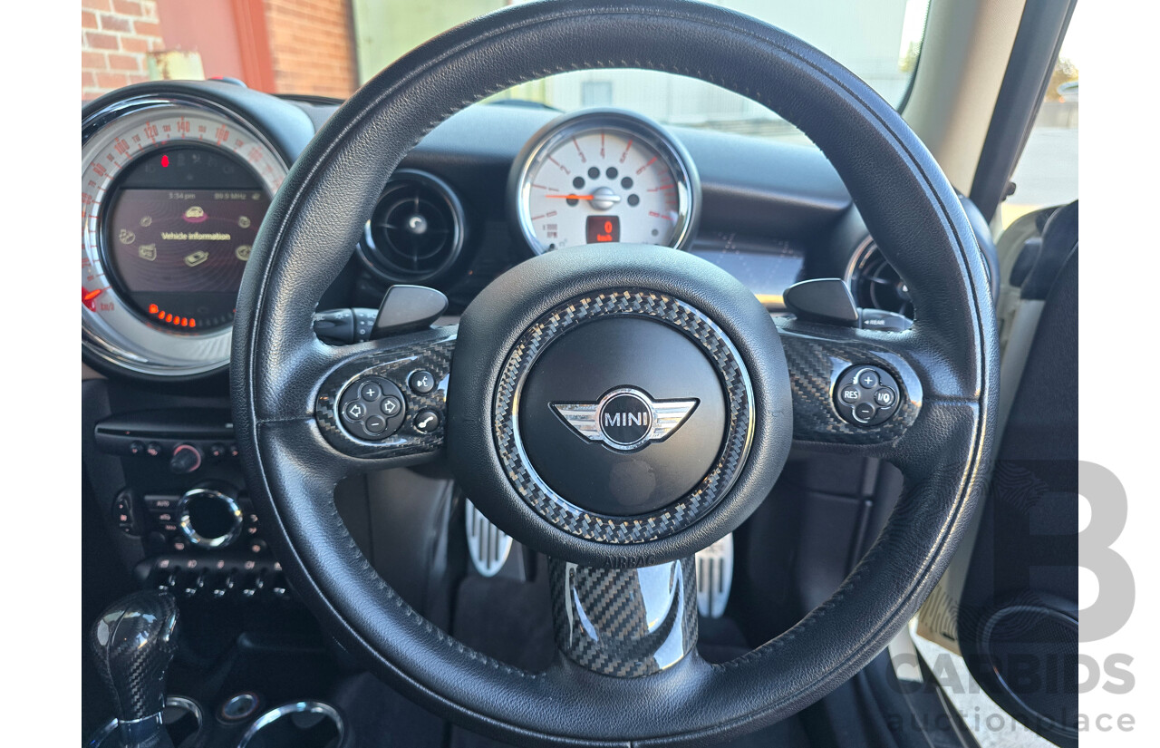 06/2012 Mini Cooper Baker Street R56 MY12 2d Hatchback Pepper White 1.6L