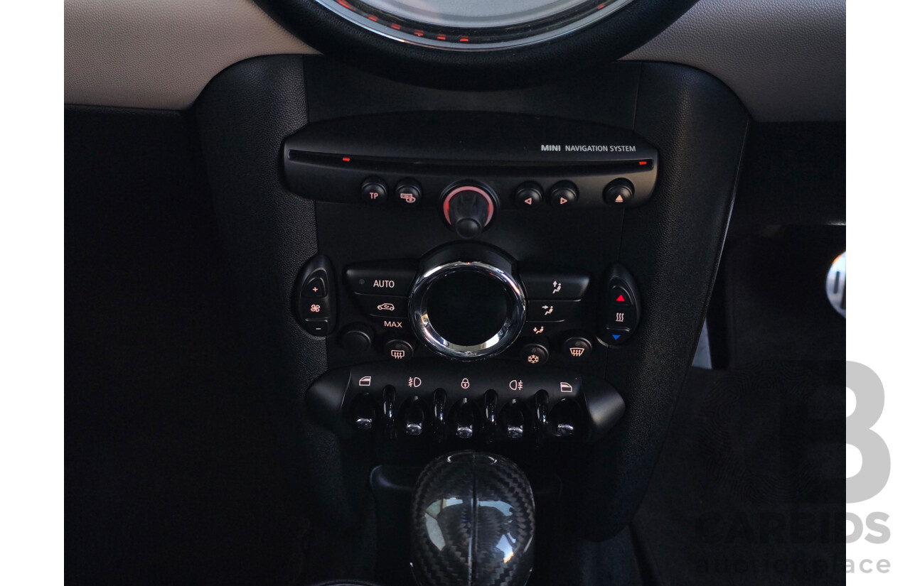 06/2012 Mini Cooper Baker Street R56 MY12 2d Hatchback Pepper White 1.6L
