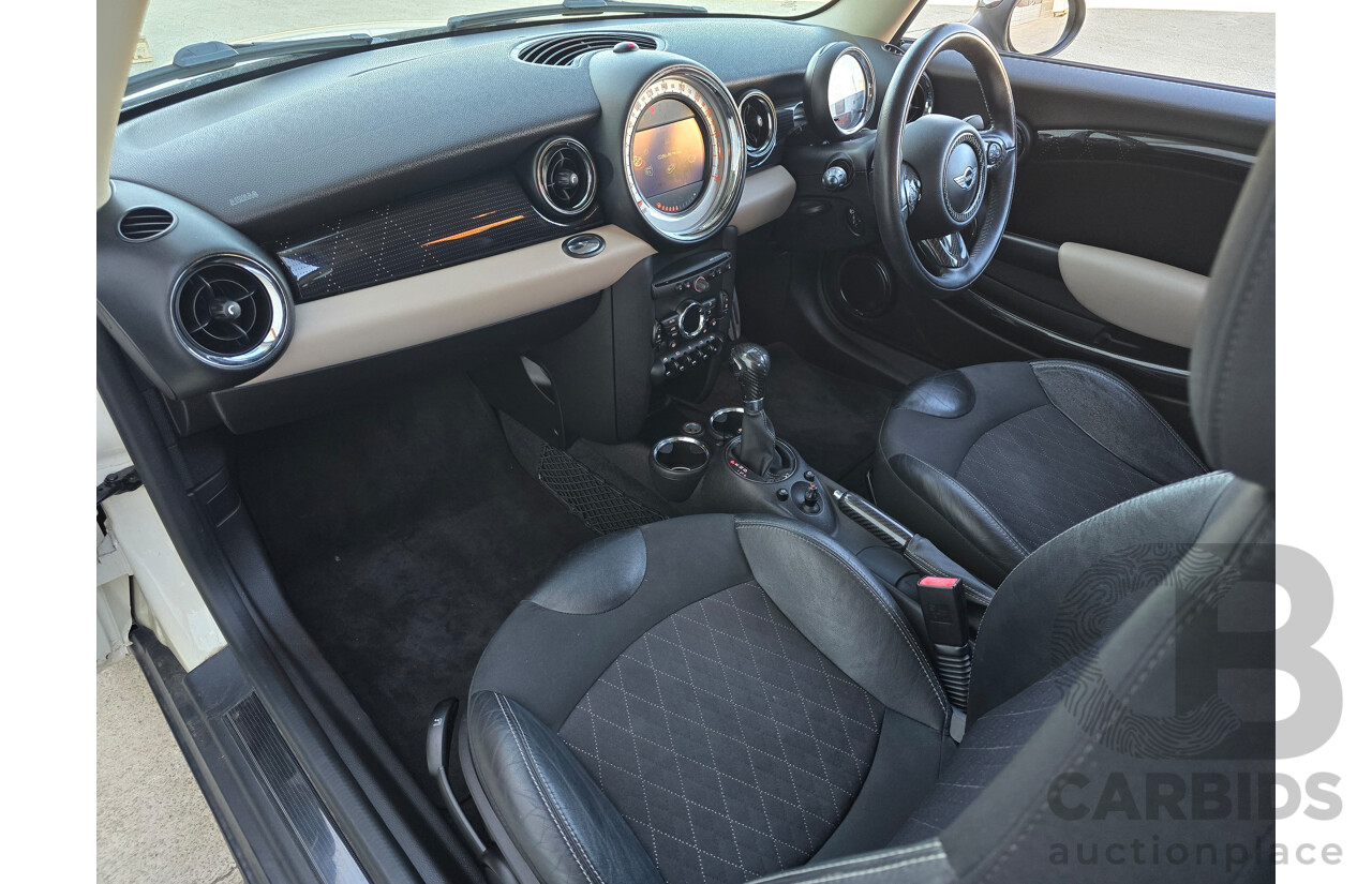 06/2012 Mini Cooper Baker Street R56 MY12 2d Hatchback Pepper White 1.6L