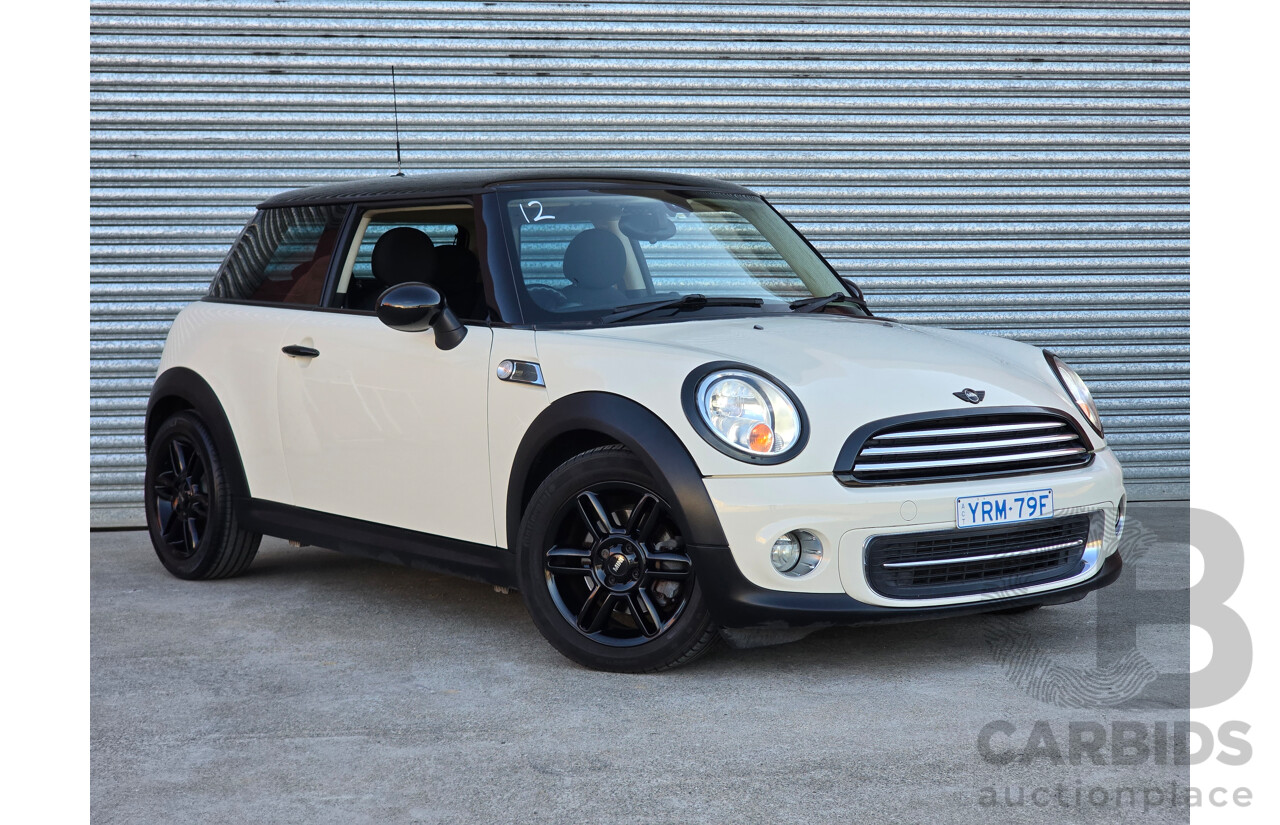 06/2012 Mini Cooper Baker Street R56 MY12 2d Hatchback Pepper White 1.6L