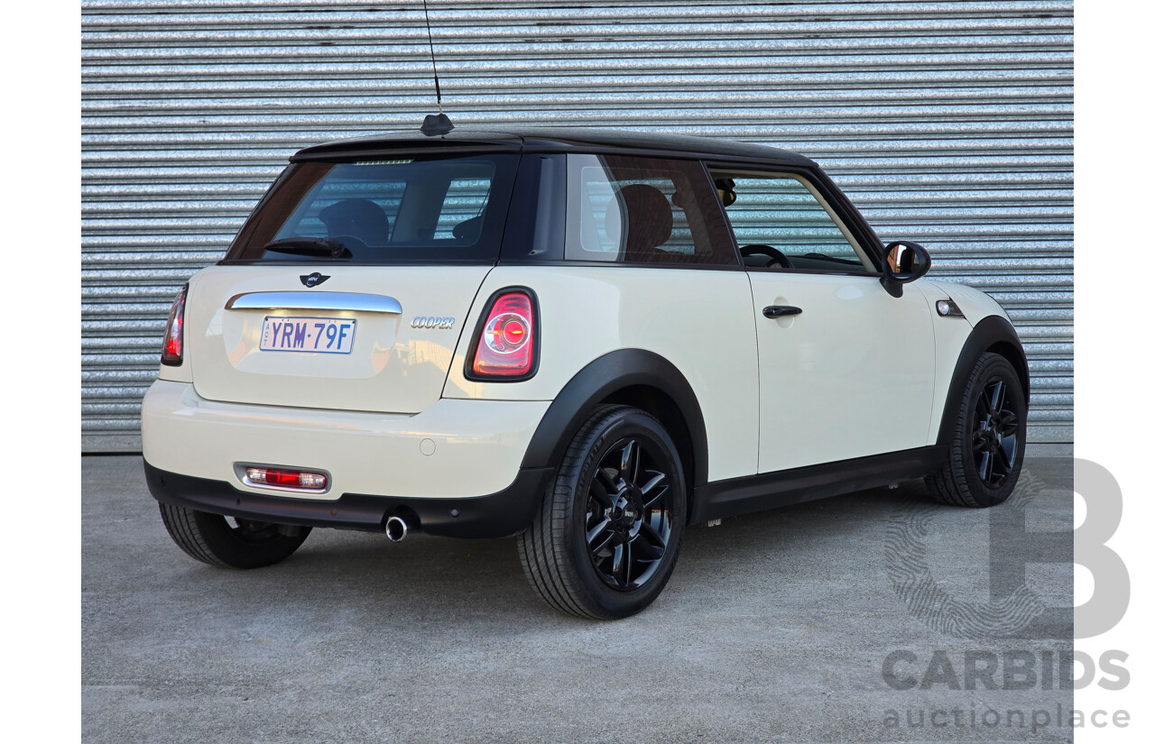 06/2012 Mini Cooper Baker Street R56 MY12 2d Hatchback Pepper White 1.6L