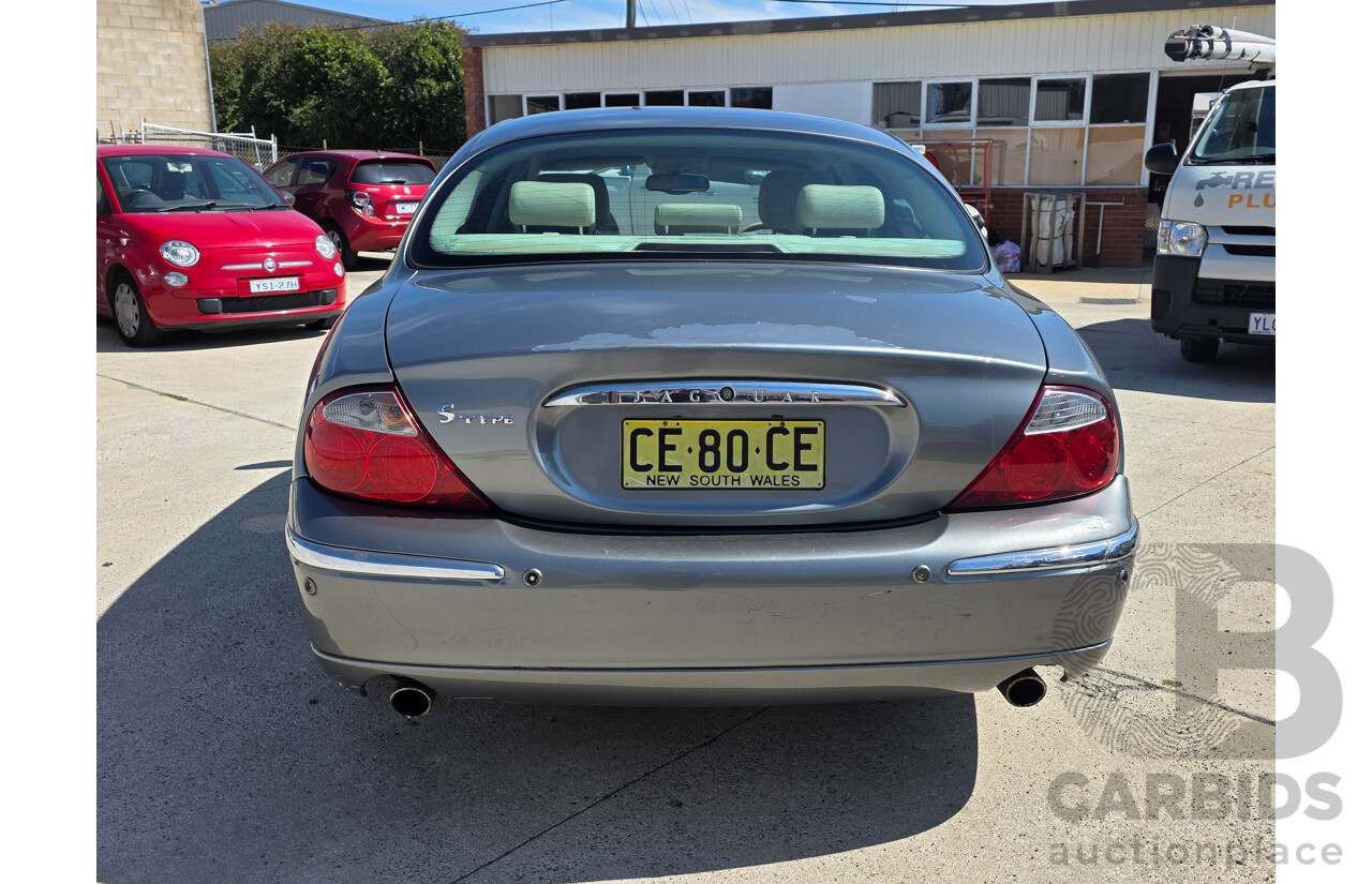10/2003 Jaguar S Type V6 RWD  4D Sedan Grey 2.5L