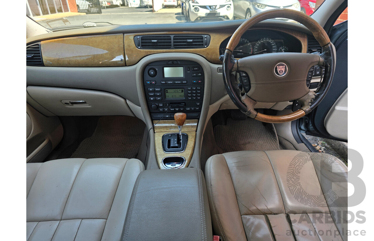 10/2003 Jaguar S Type V6 RWD  4D Sedan Grey 2.5L