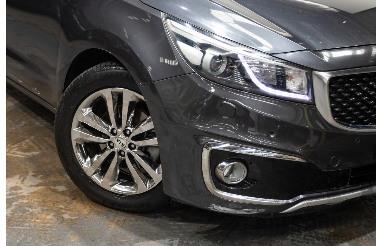 05/2015 Kia Carnival Platinum YP 4d Wagon Platinum Graphite Metallic Turbo Diesel 2.2L