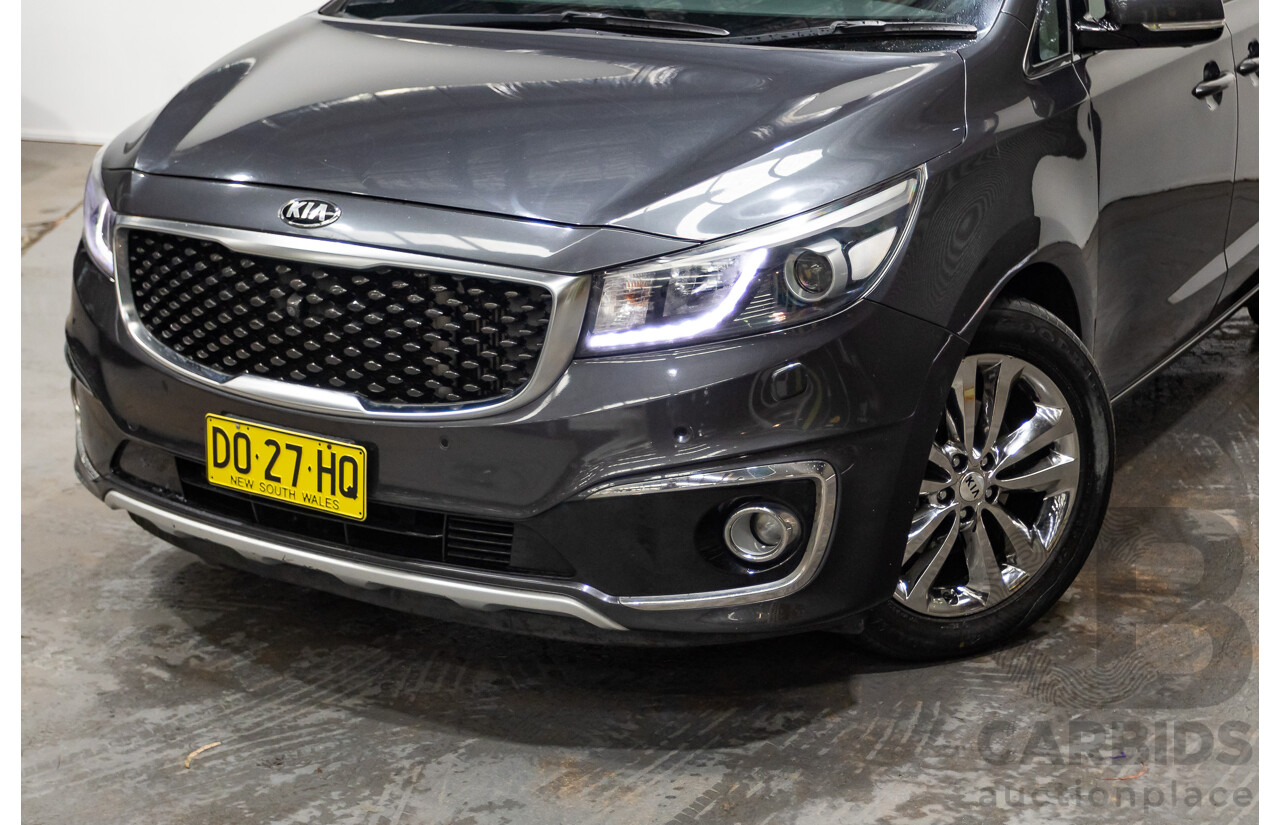 05/2015 Kia Carnival Platinum YP 4d Wagon Platinum Graphite Metallic Turbo Diesel 2.2L