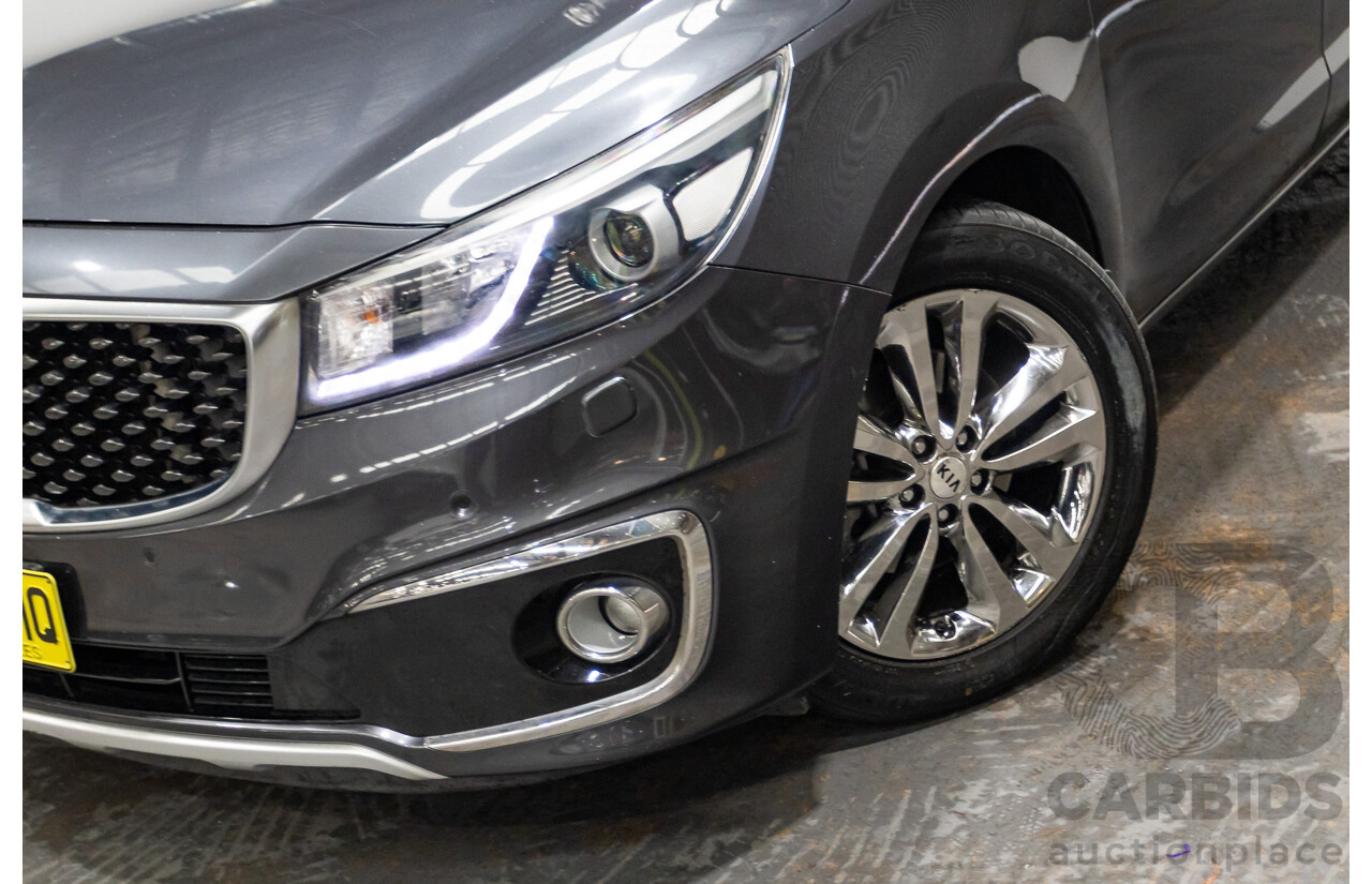 05/2015 Kia Carnival Platinum YP 4d Wagon Platinum Graphite Metallic Turbo Diesel 2.2L