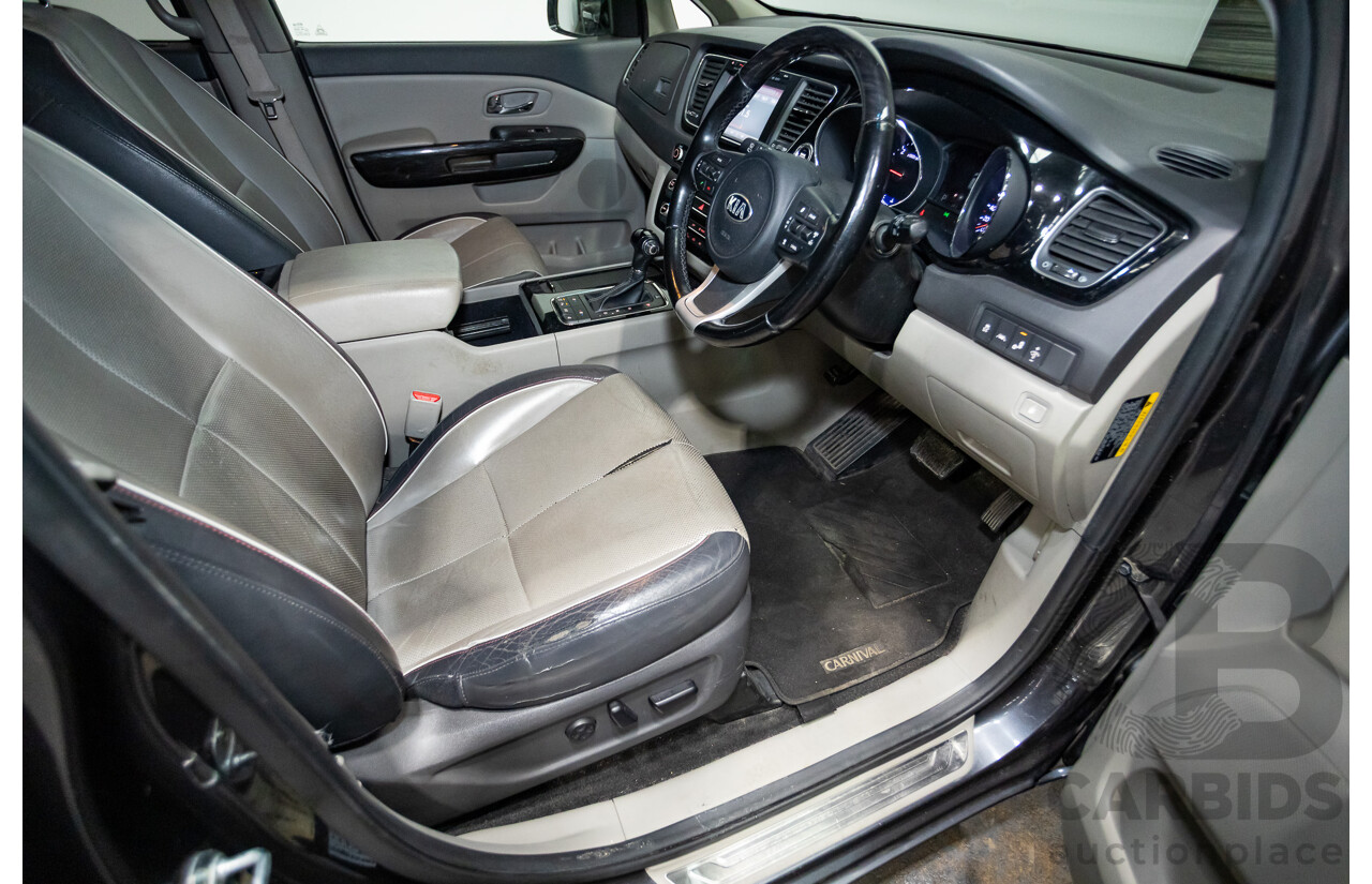 05/2015 Kia Carnival Platinum YP 4d Wagon Platinum Graphite Metallic Turbo Diesel 2.2L