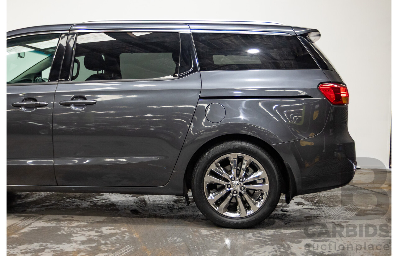 05/2015 Kia Carnival Platinum YP 4d Wagon Platinum Graphite Metallic Turbo Diesel 2.2L