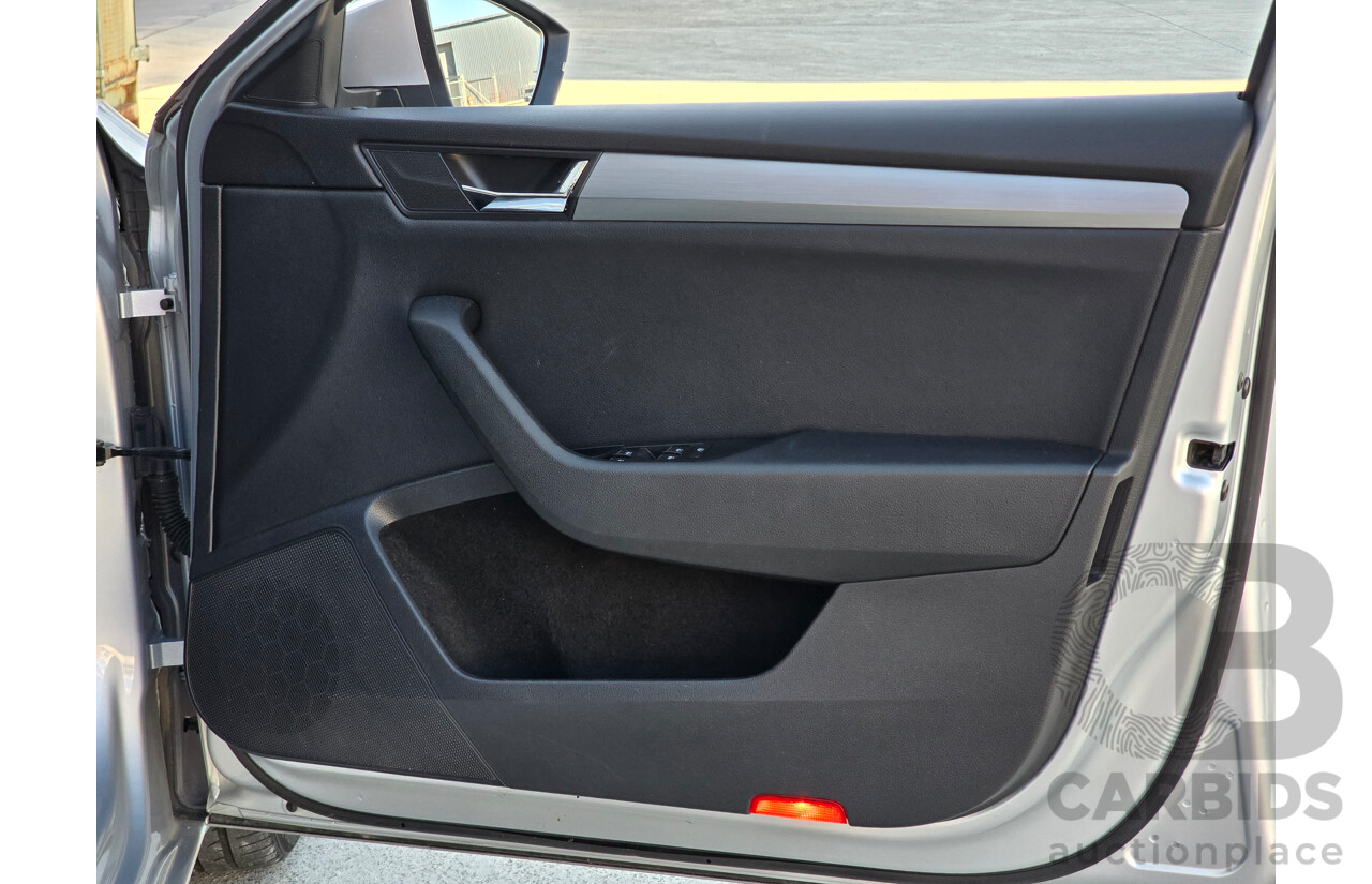 07/2017 Skoda Superb 162TSI NP MY17 4d Sedan Brilliant Silver Metallic Turbo 2.0L