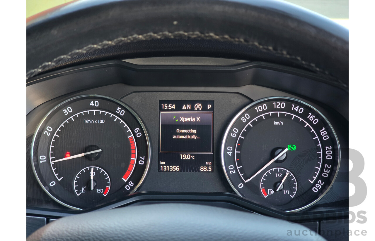 07/2017 Skoda Superb 162TSI NP MY17 4d Sedan Brilliant Silver Metallic Turbo 2.0L