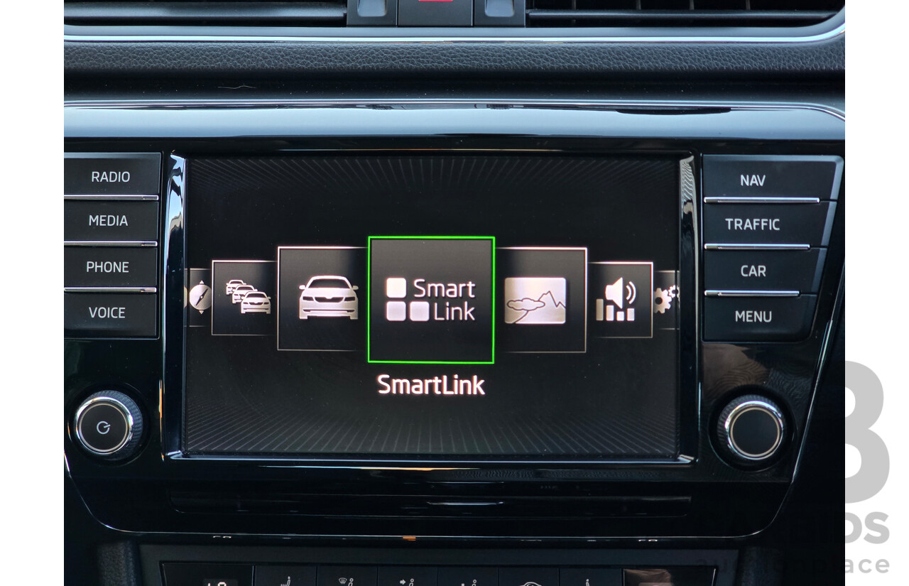 07/2017 Skoda Superb 162TSI NP MY17 4d Sedan Brilliant Silver Metallic Turbo 2.0L