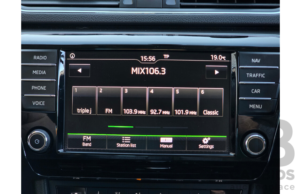 07/2017 Skoda Superb 162TSI NP MY17 4d Sedan Brilliant Silver Metallic Turbo 2.0L