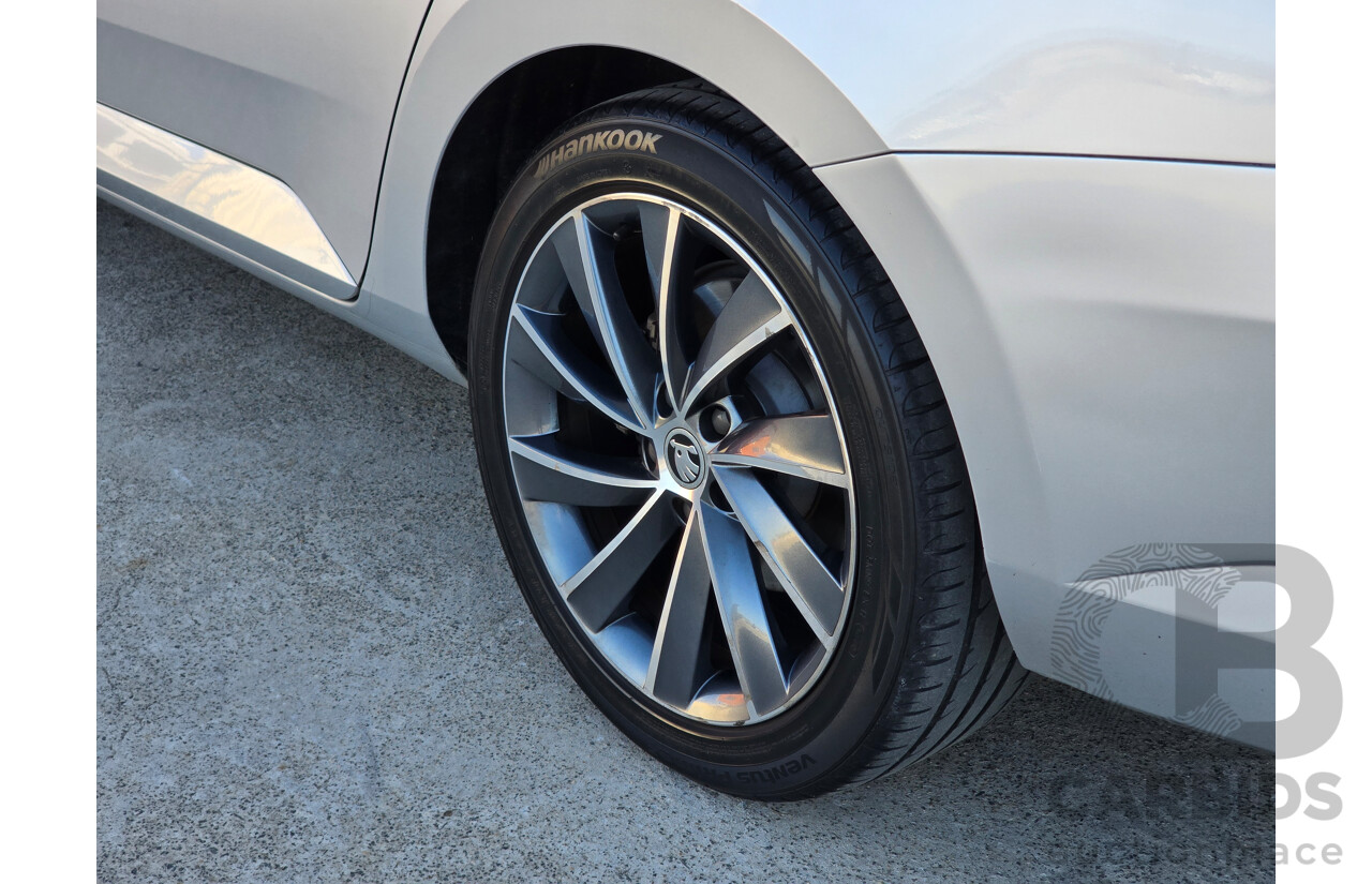 07/2017 Skoda Superb 162TSI NP MY17 4d Sedan Brilliant Silver Metallic Turbo 2.0L