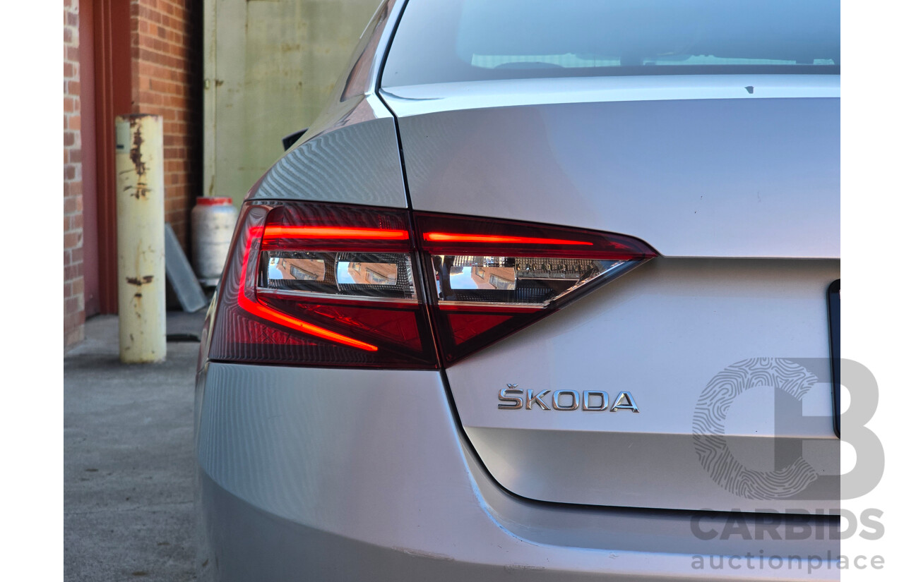 07/2017 Skoda Superb 162TSI NP MY17 4d Sedan Brilliant Silver Metallic Turbo 2.0L