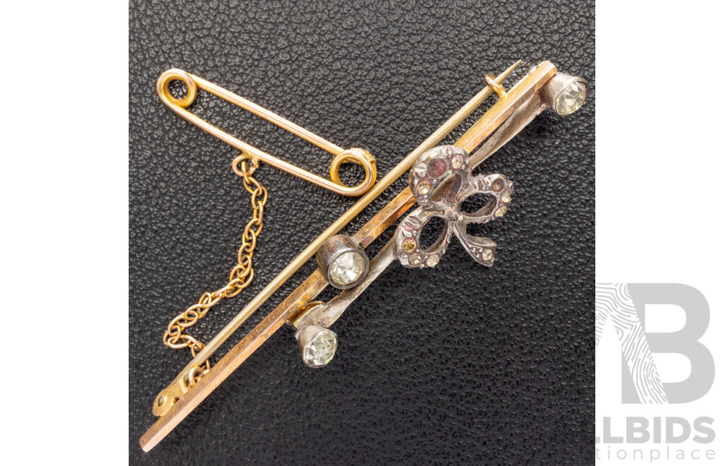 9ct Vintage Bar Brooch with Paste Stone 2.57 Grams & Vintage Sterling Silver Paste Stone Bar Brooch 2.57 Grams