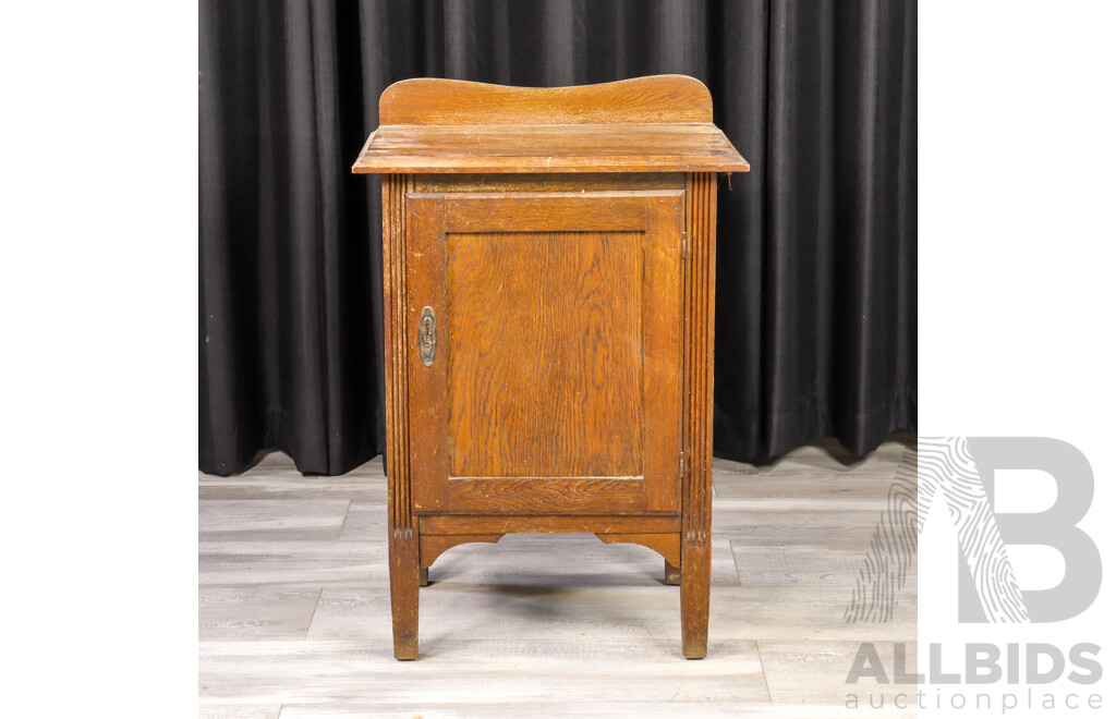 Single Door Oak Pot Cupboard