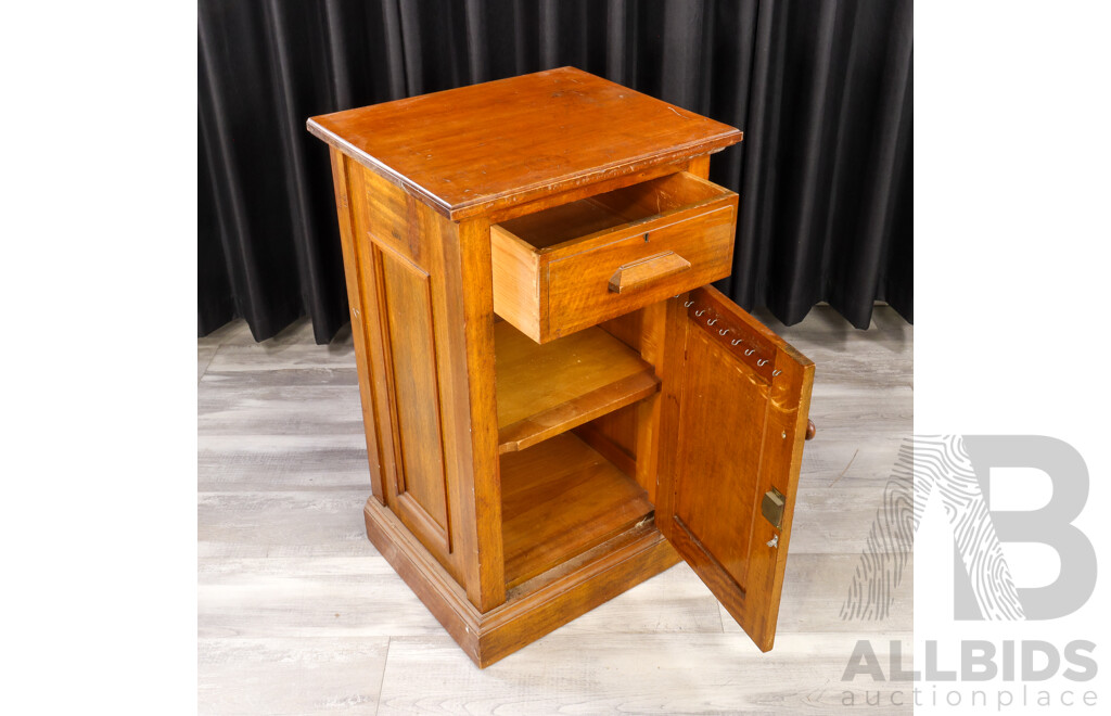 English Oak Pier Cabinet with Single Door and Drawer
