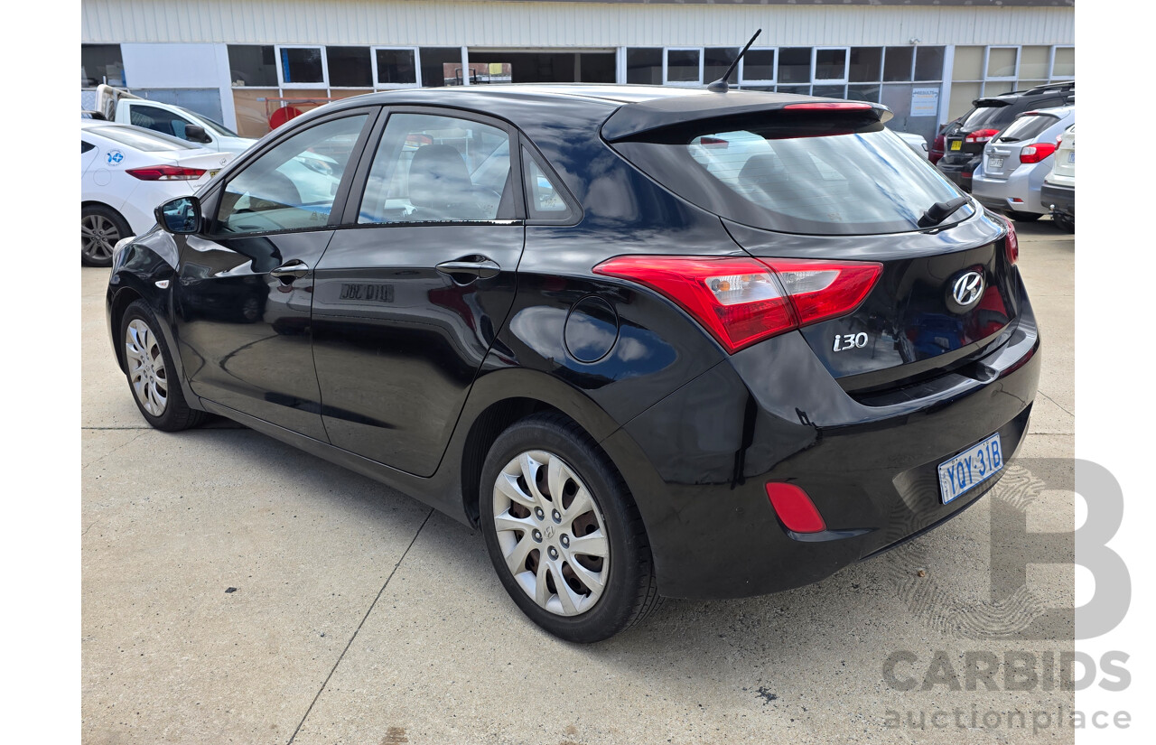 3/2014 Hyundai i30 Active GD MY14 5d Hatchback Black 1.8L