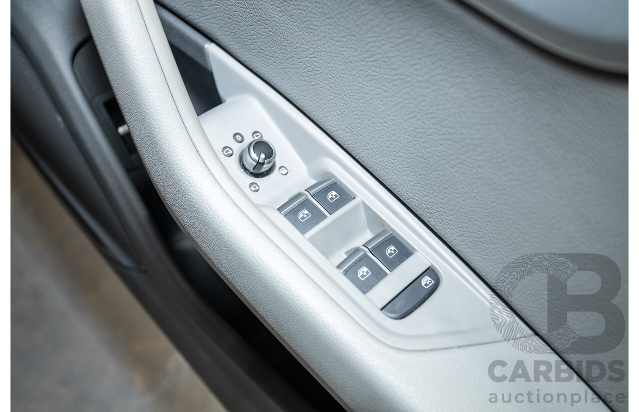 07/2016 Audi A4 2.0 TDI Quattro S-tronic Sport (AWD) F4 (B9) 4D Sedan Grey Turbo Diesel 2.0L