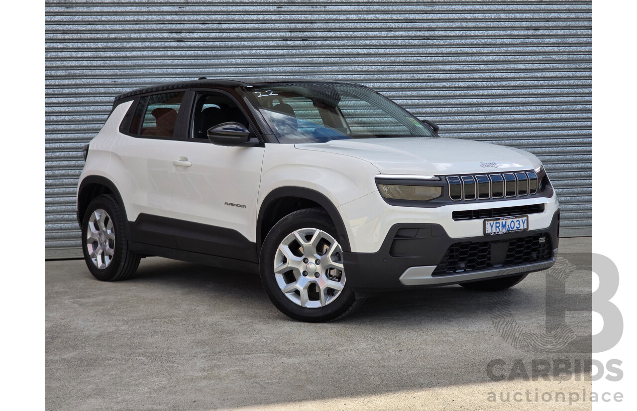 09/2024 Jeep Avenger Limited JJ MY24 4d Wagon Snow White with Volcano Black Roof Dedicated Electric EV 115kw