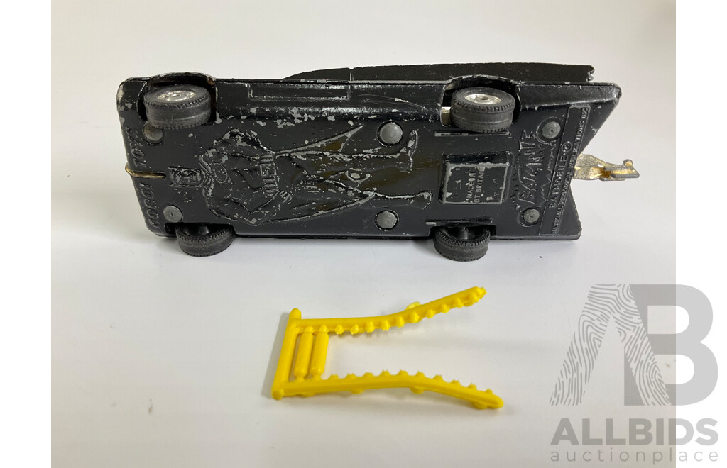 Vintage Corgi Toys Diecast Batmobile with Batman, Robin and Two Missiles Made in Great Britain