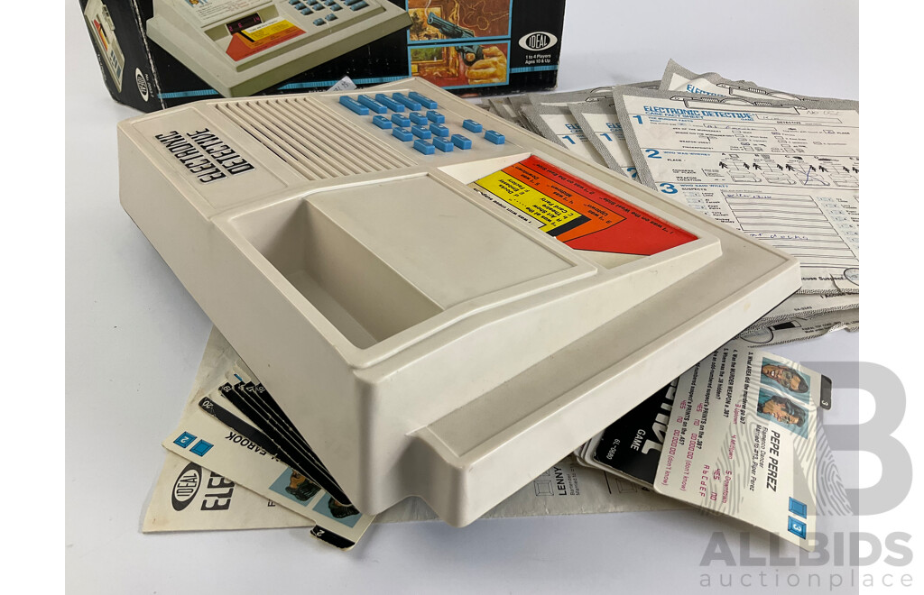 Vintage Ideal Electronic Detective with Original Box and Record