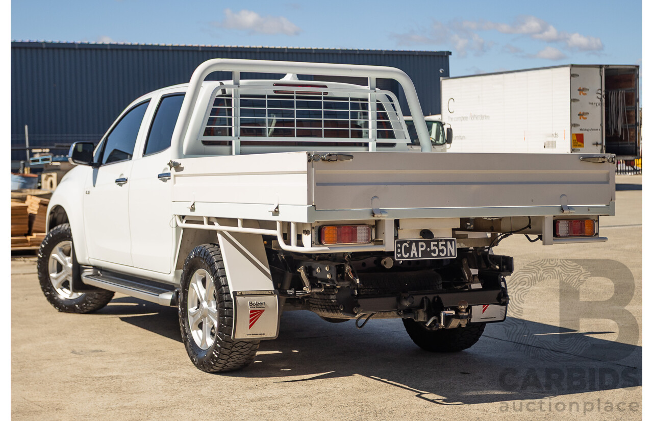 03/2017 Isuzu D-Max LS-U  (4x4)  TF MY17 Crew Cab Utility White Turbo Diesel 3.0L