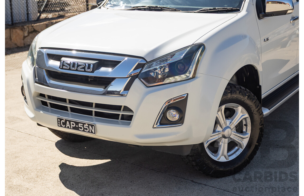 03/2017 Isuzu D-Max LS-U  (4x4)  TF MY17 Crew Cab Utility White Turbo Diesel 3.0L