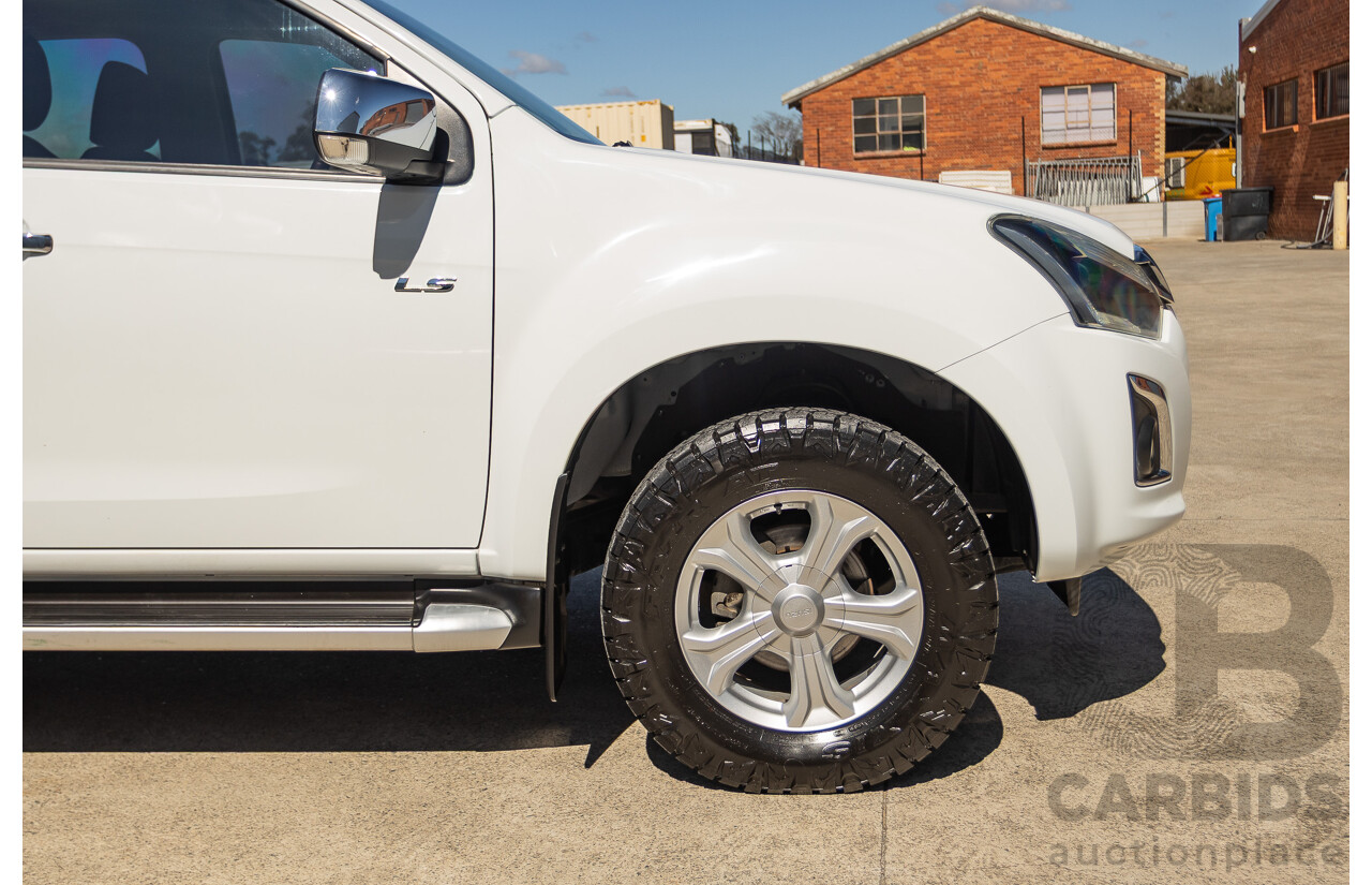 03/2017 Isuzu D-Max LS-U  (4x4)  TF MY17 Crew Cab Utility White Turbo Diesel 3.0L