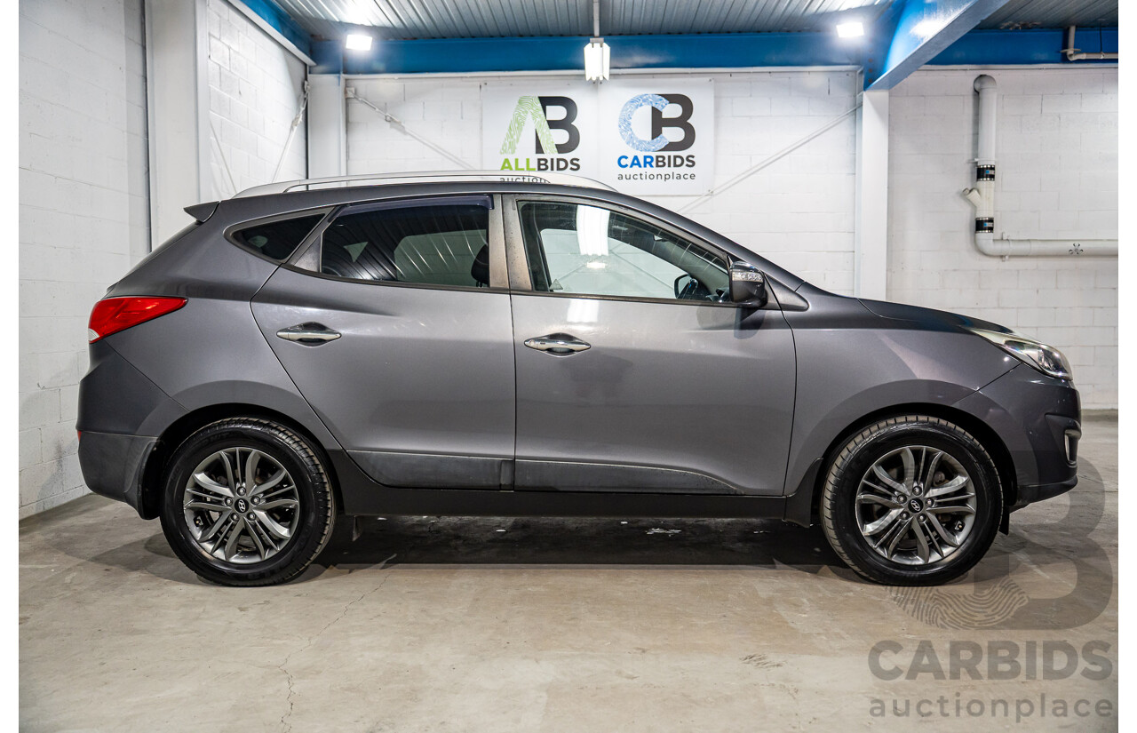 9/2014 Hyundai ix35 Highlander (AWD) LM Series II 4d Wagon Grey Titanium Metallic Turbo Diesel 2.0L