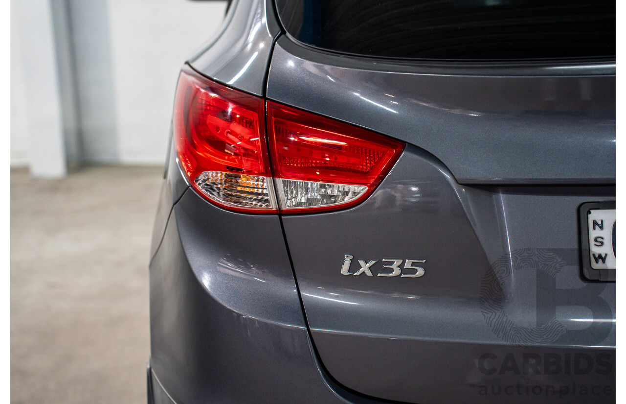 9/2014 Hyundai ix35 Highlander (AWD) LM Series II 4d Wagon Grey Titanium Metallic Turbo Diesel 2.0L