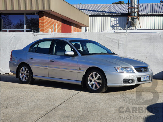 2/2005 Holden Berlina  VZ 4d Sedan Silver 3.6L