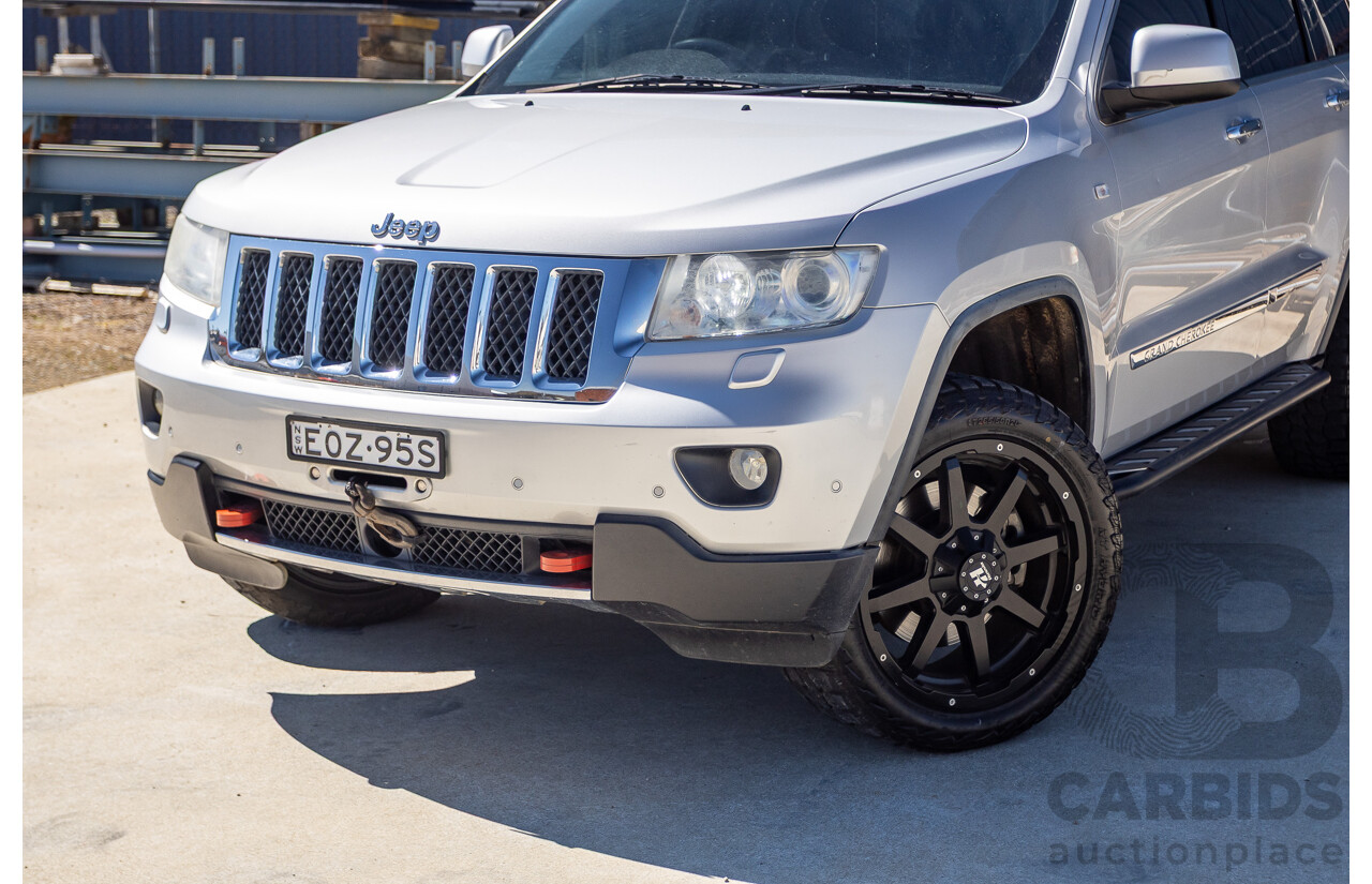 02/2012 Jeep Grand Cherokee Overland (4x4) WK 4D Wagon Bright Silver Metallic 5.7L