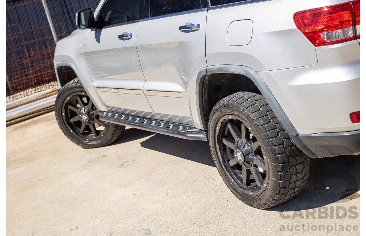 02/2012 Jeep Grand Cherokee Overland (4x4) WK 4D Wagon Bright Silver Metallic 5.7L