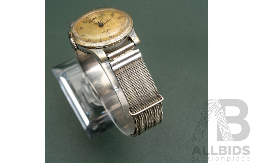 Omega Vintage WWII Era 1944 Military Watch, Manual Winding - Working