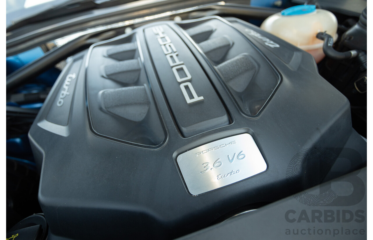 04/2015 Porsche Macan Turbo (AWD) 95B MY15 4d Wagon Sapphire Blue Metallic Twin Turbo V6 3.6L