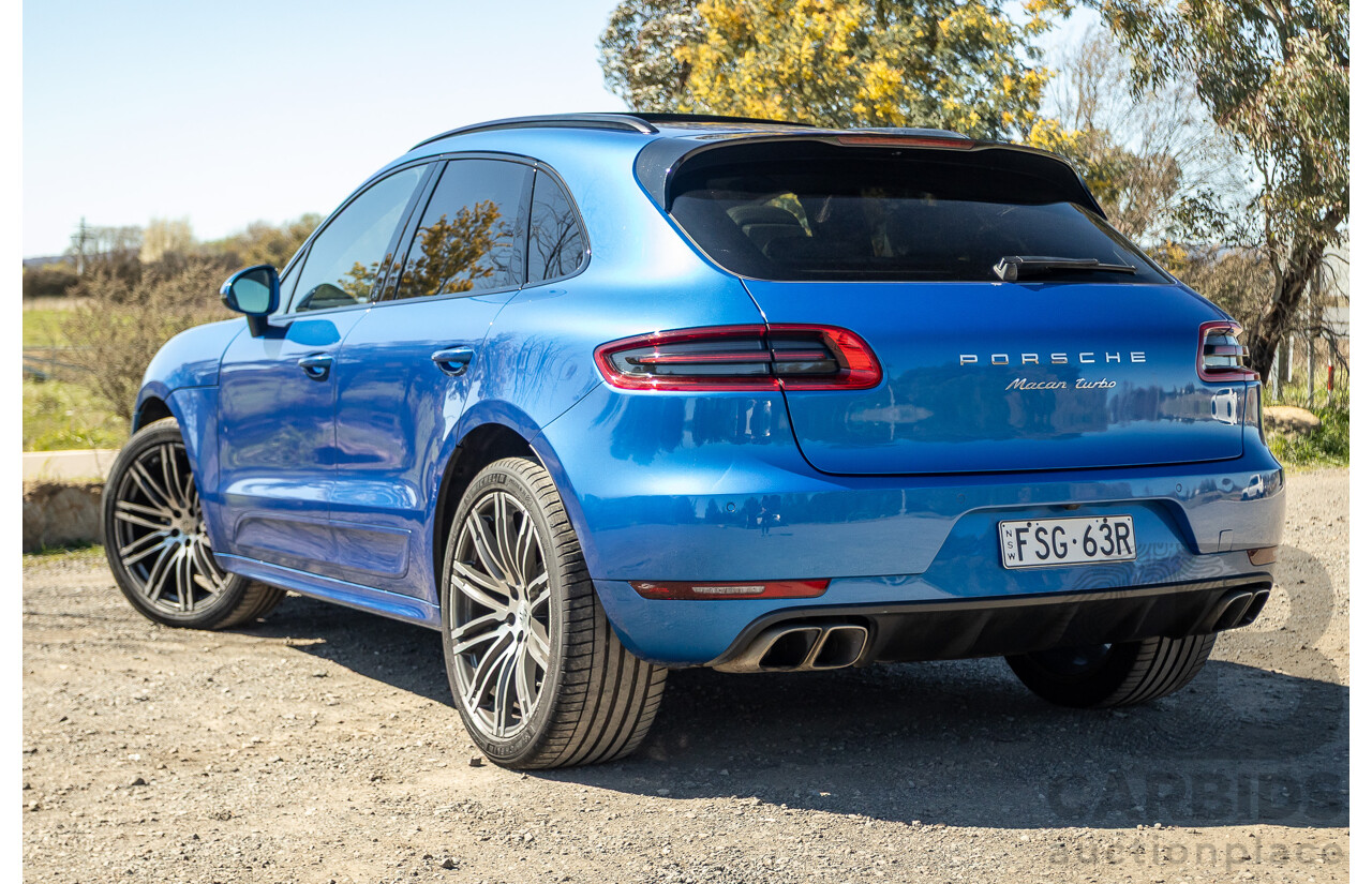 04/2015 Porsche Macan Turbo (AWD) 95B MY15 4d Wagon Sapphire Blue Metallic Twin Turbo V6 3.6L
