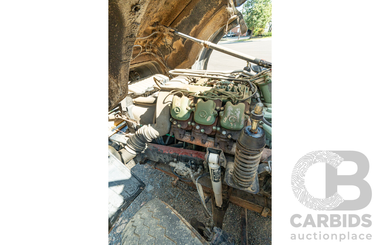 12/1986 Mercedes Benz, 6 Cylinder Diesel, 1422 V Series with Jetting Body