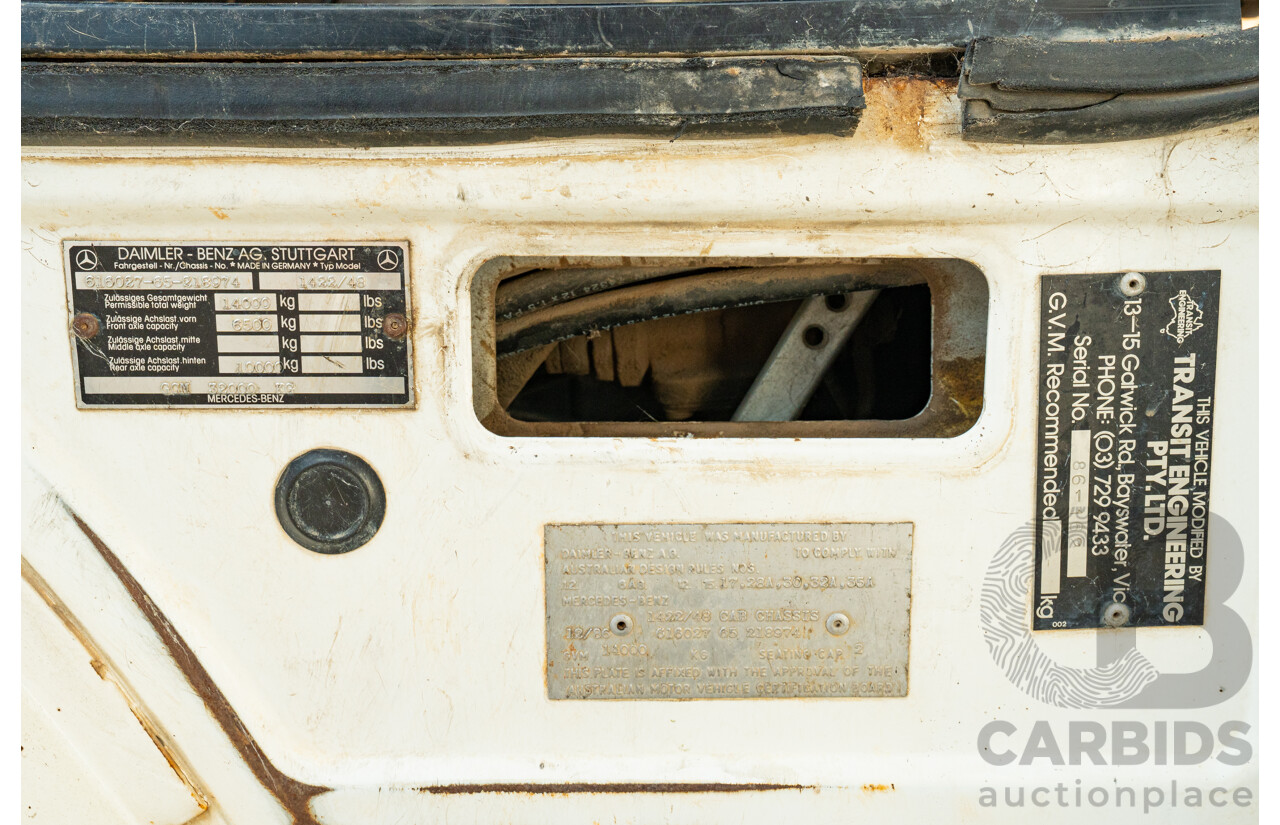 12/1986 Mercedes Benz, 6 Cylinder Diesel, 1422 V Series with Jetting Body