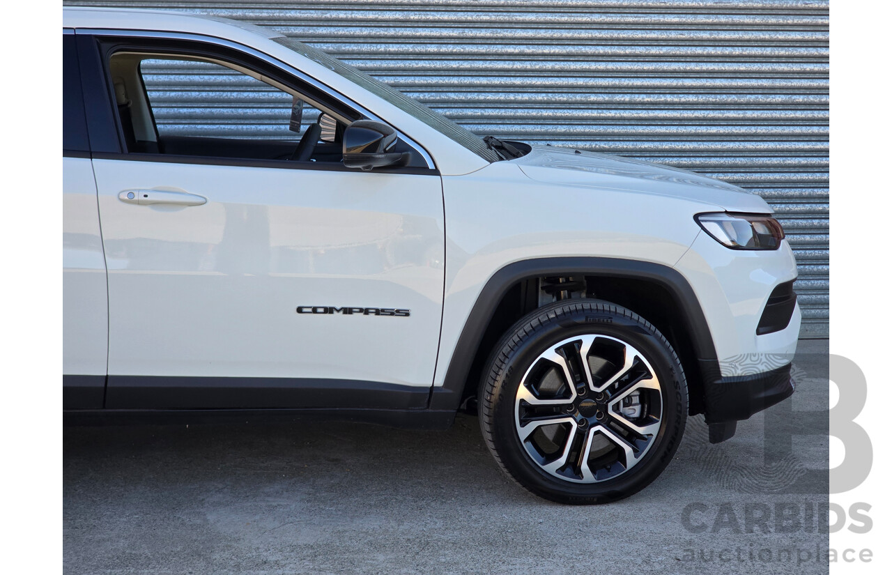 02/2024 Jeep Compass Limited 4xe (AWD) MY24 MV 4d Wagon Alpine White Turbo 1.3L - 44kw Plug In Hybrid