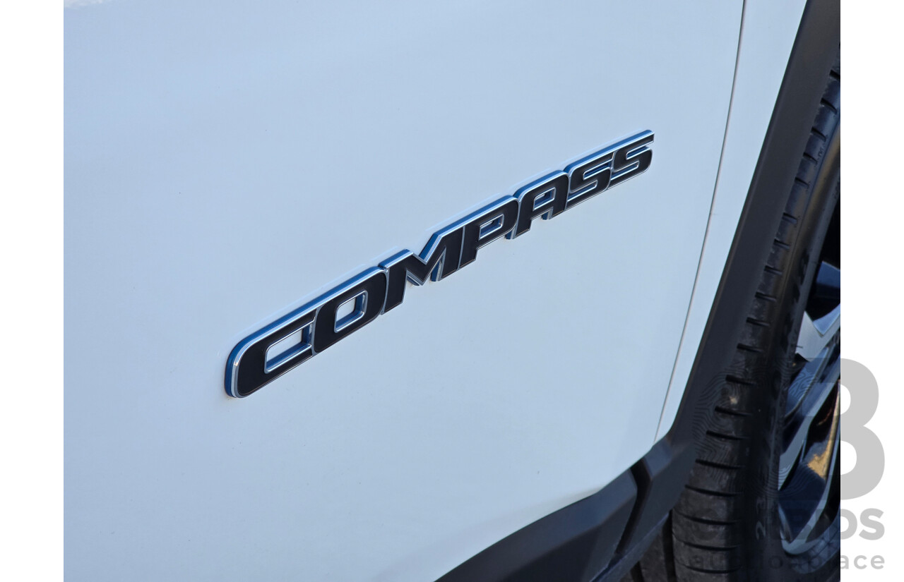 02/2024 Jeep Compass Limited 4xe (AWD) MY24 MV 4d Wagon Alpine White Turbo 1.3L - 44kw Plug In Hybrid