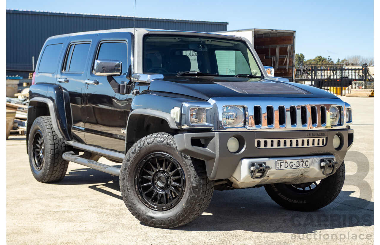 3/2009 Hummer H3 Luxury  4d Wagon Black 3.7L