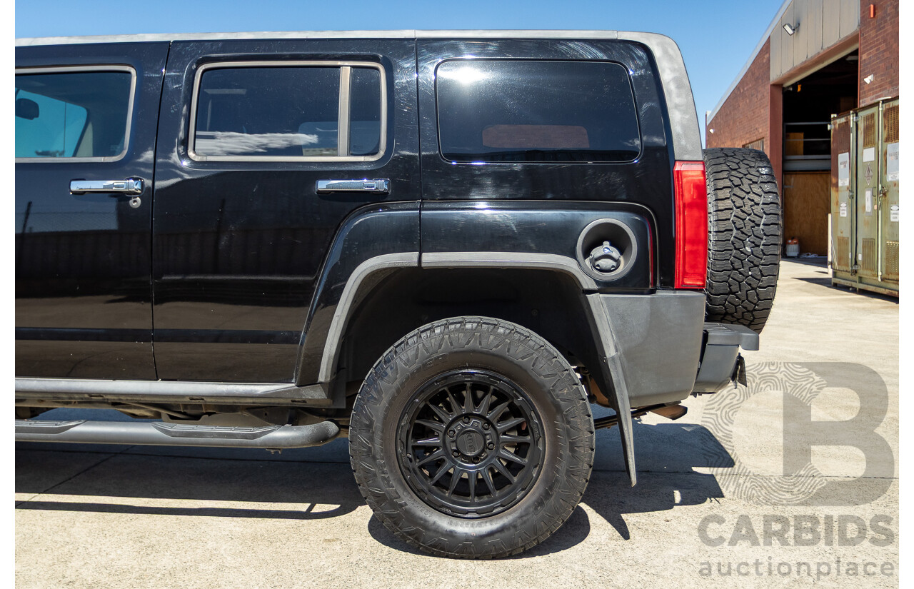 3/2009 Hummer H3 Luxury  4d Wagon Black 3.7L