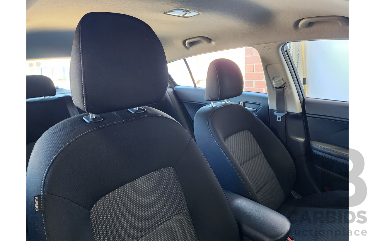 7/2018 Kia Cerato S YD MY18 5d Hatchback Blue 1.8L
