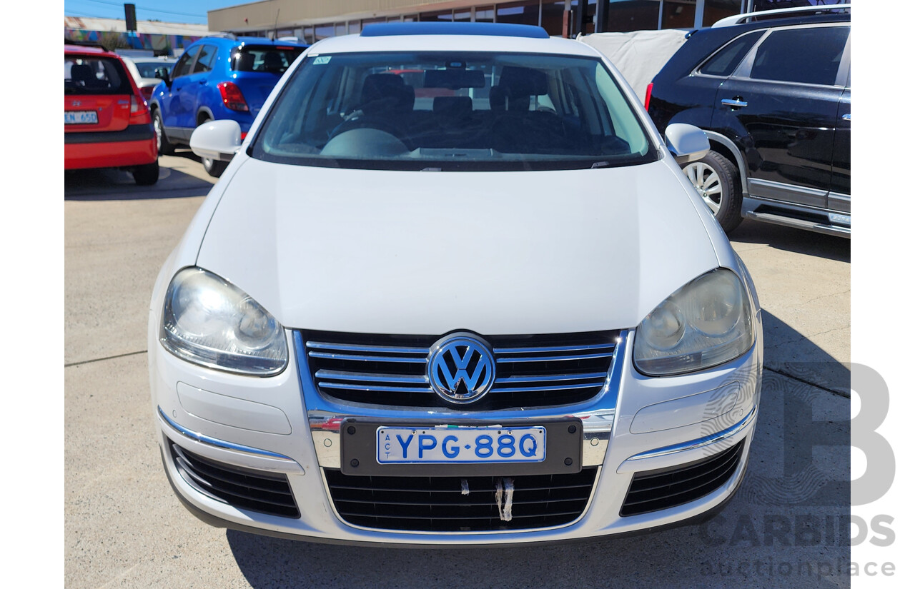 1/2010 Volkswagen Jetta 118 TSI 1KM MY10 4d Sedan White 1.4L